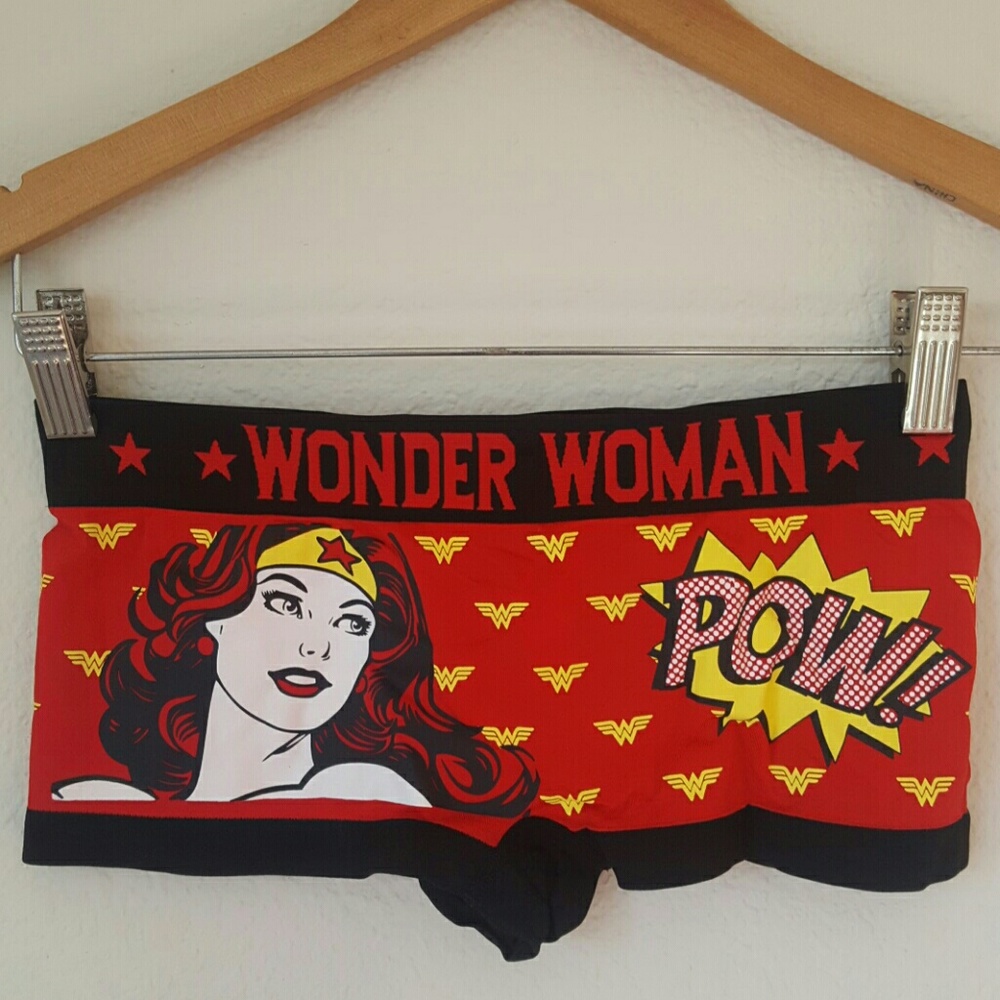 FREE wonder woman boy short panties